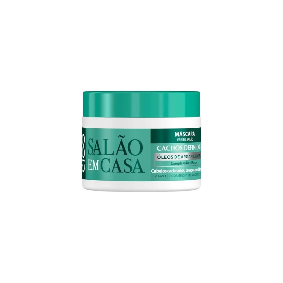 SALÃO EM CASA – CACHOS DEFINIDOS (MASQUE EFFET SALON