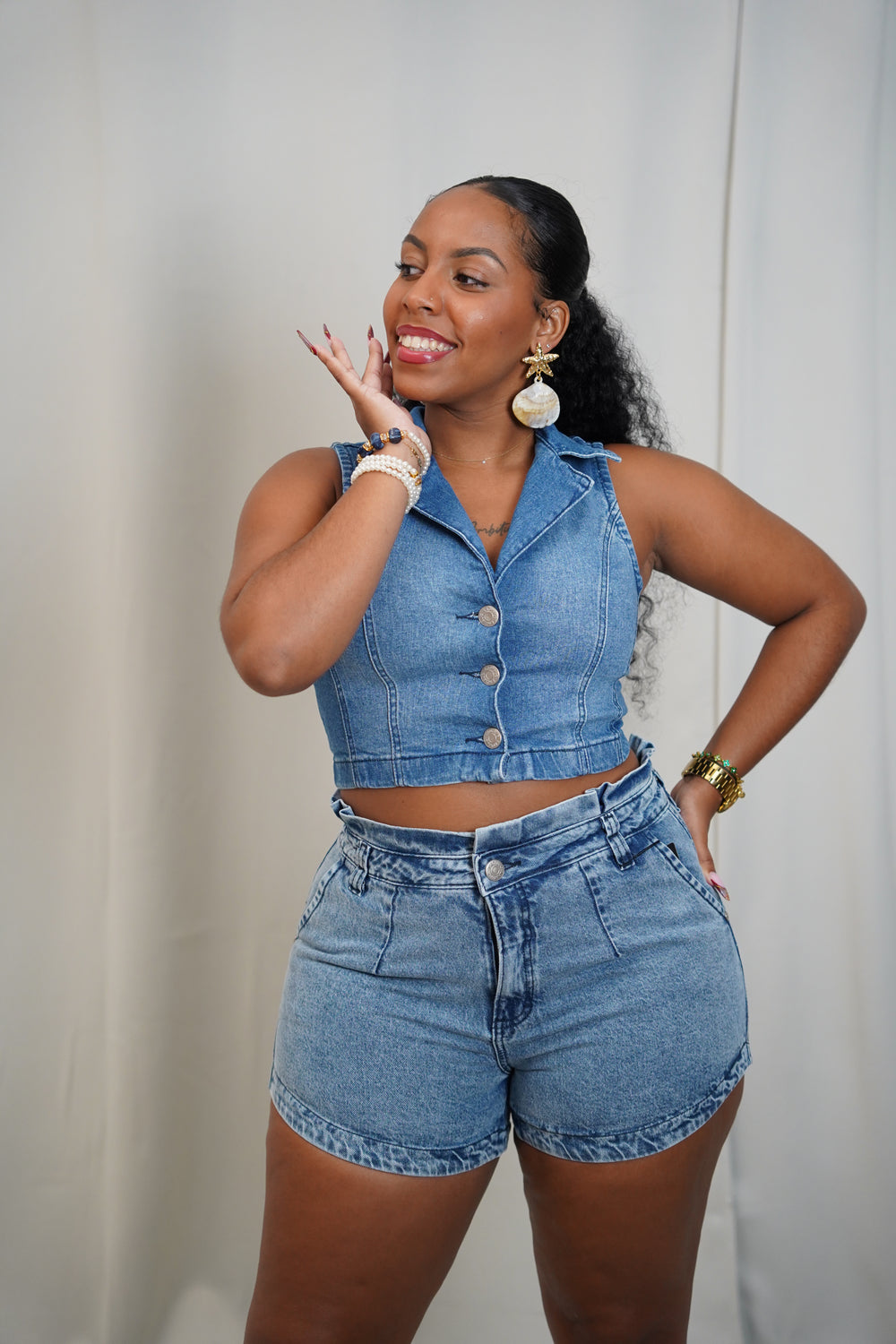Short en jean bleu taille haute